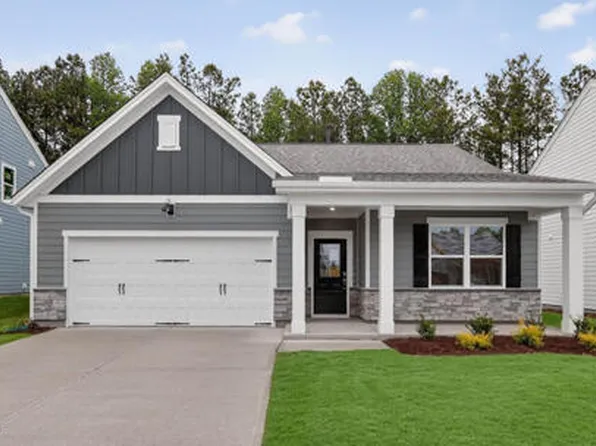1090 Aviator Lane, Ayden, NC 28513
