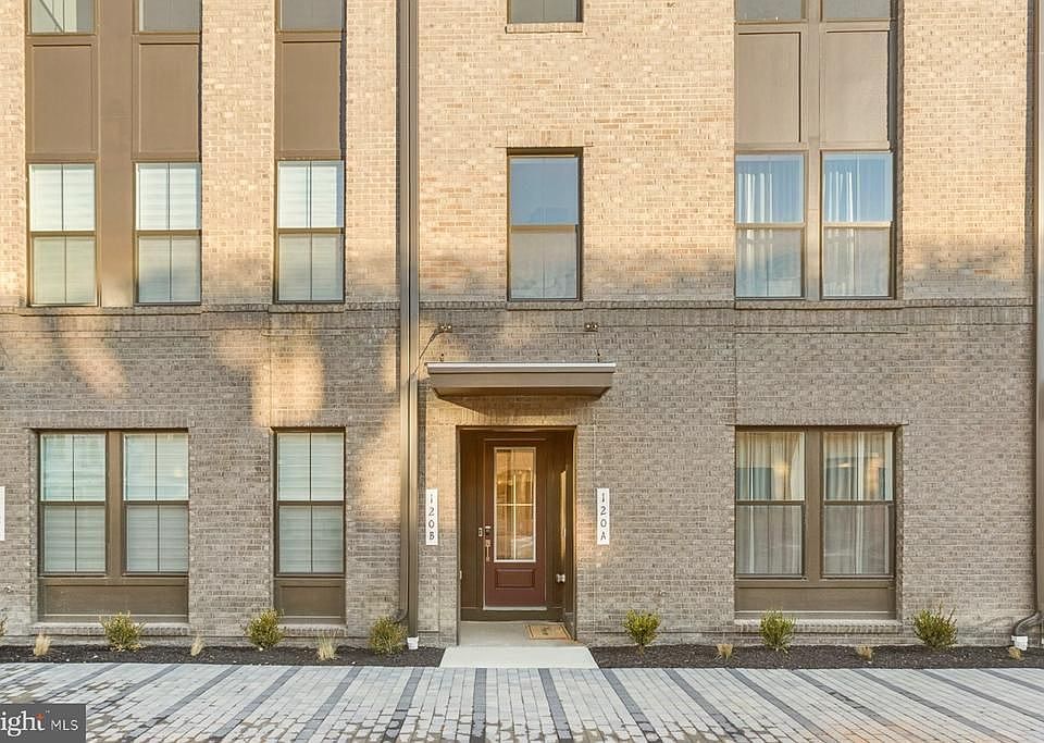 1st image of 120B Locke St Unit 2025