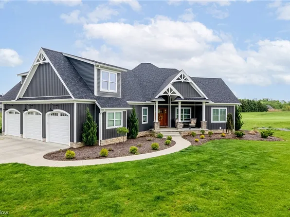 7301 Hunters Glen Ln, Seville, OH 44273
