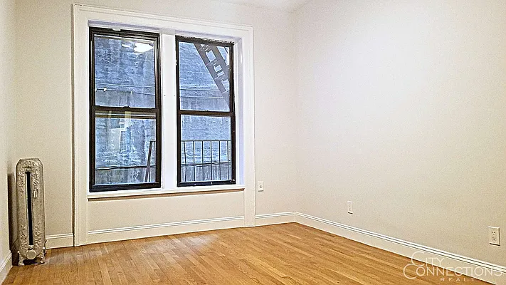 Rented by City Connections Realty | media 9
