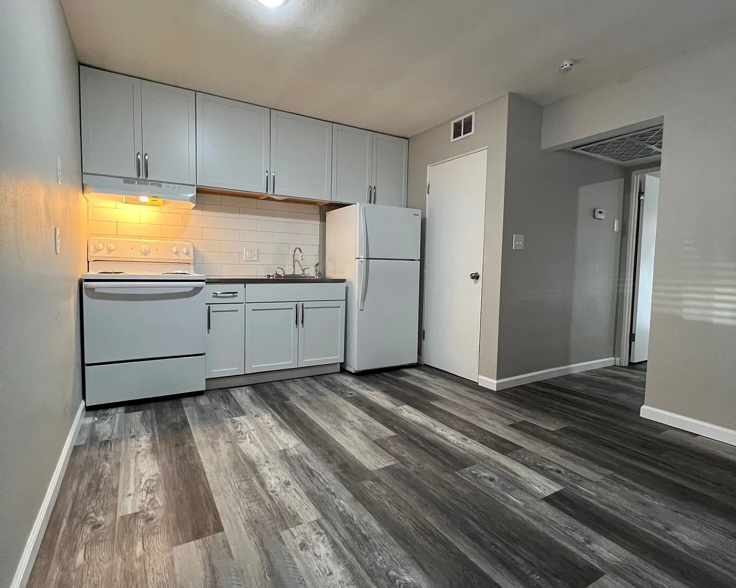 1 bed, 650 sqft, $825 — Photo 3