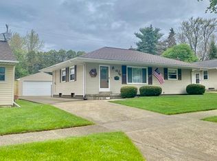 636 Commonwealth Ave, Jackson, MI 49202