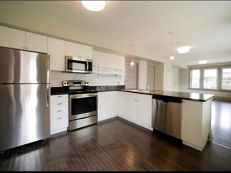 4336 McRee Ave #E — Photo 1