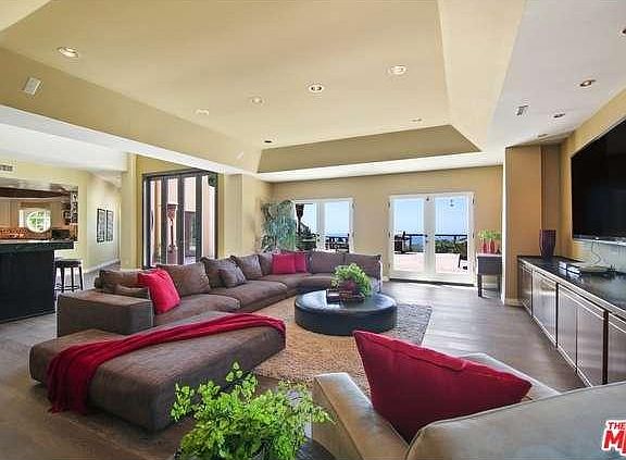 3rd image of 1181 Piedra Morada Dr