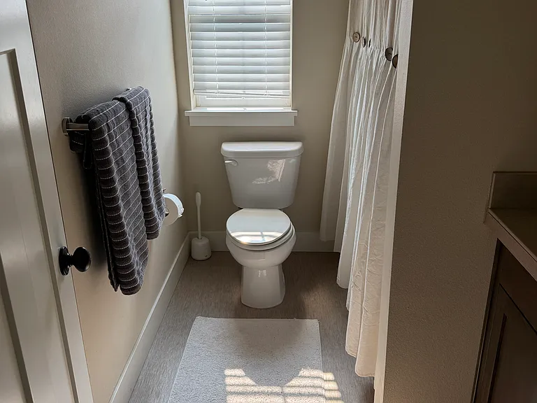 20477 Byron Ave — Photo 22