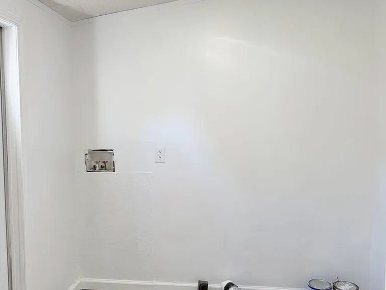 506 1st Ave W #4 — Photo 17