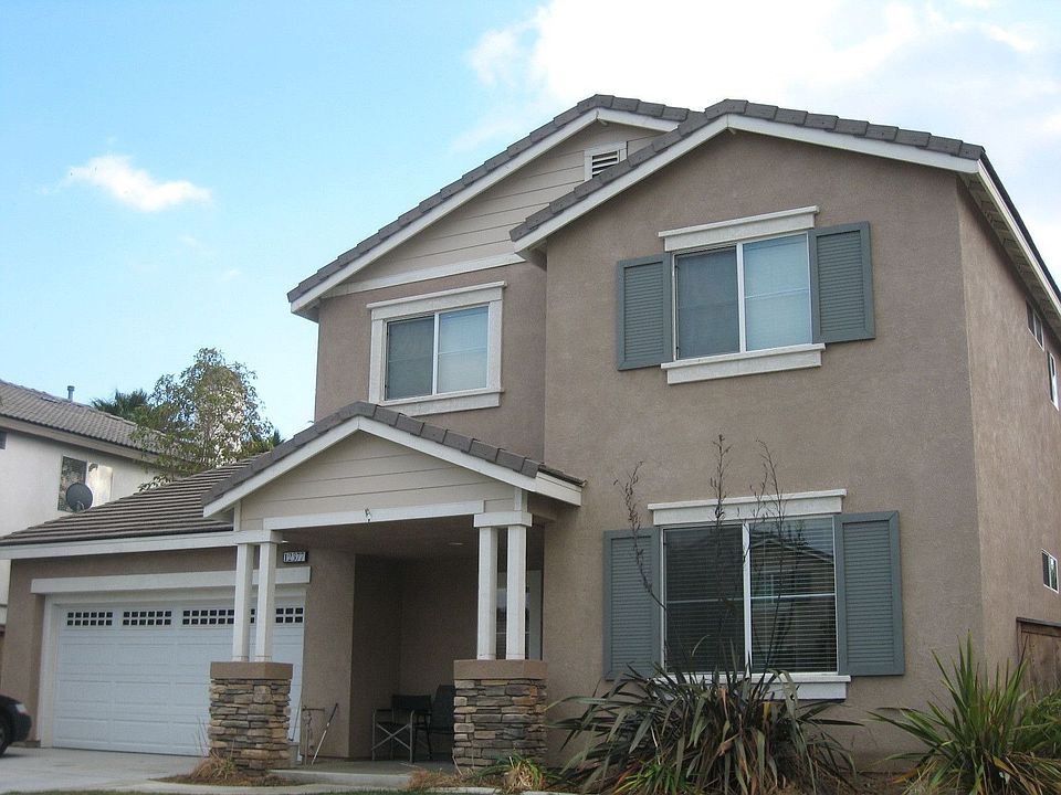 COMPLIMENTS OF PARK PLACE REAL ESTATE