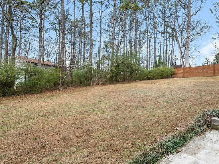 4067 Keheley Glen Dr — Photo 16