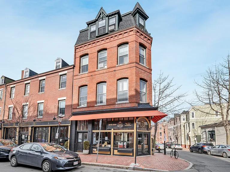 73 Main St #12 — Photo 11