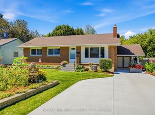 33 Nickerson Ave, Saint Catharines, ON L2N 3M5
