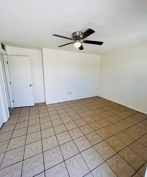 4532 E Fairmount St #B — Photo 9