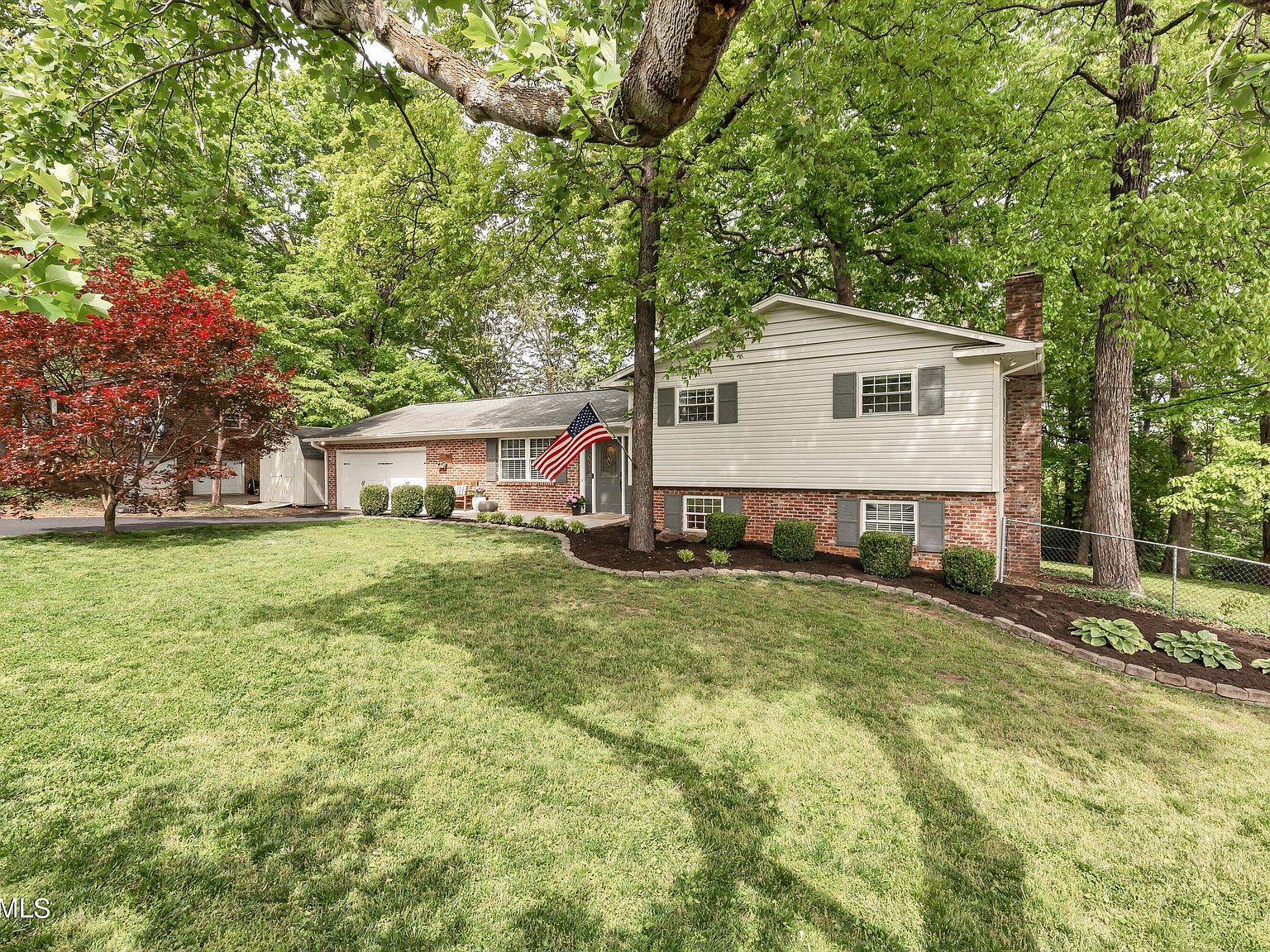 905 Teakwood Rd, Knoxville, TN 37919 | Zillow