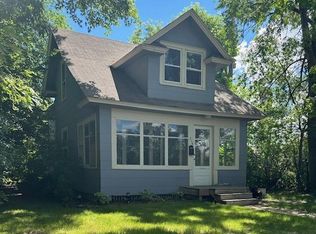 214 N 1st St, Brainerd, MN 56401