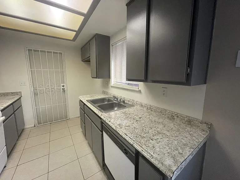 15085 Gravilla Rd — Photo 8