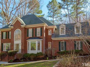 905 Barmouth Ct, Raleigh, NC 27614