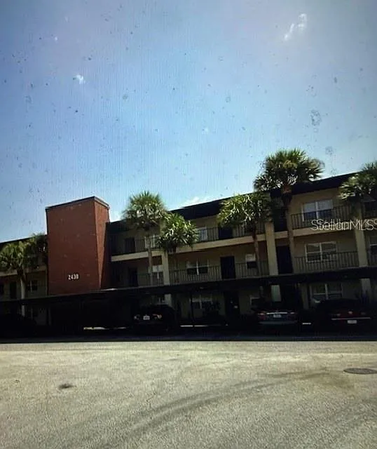 2438 Enterprise Rd #20