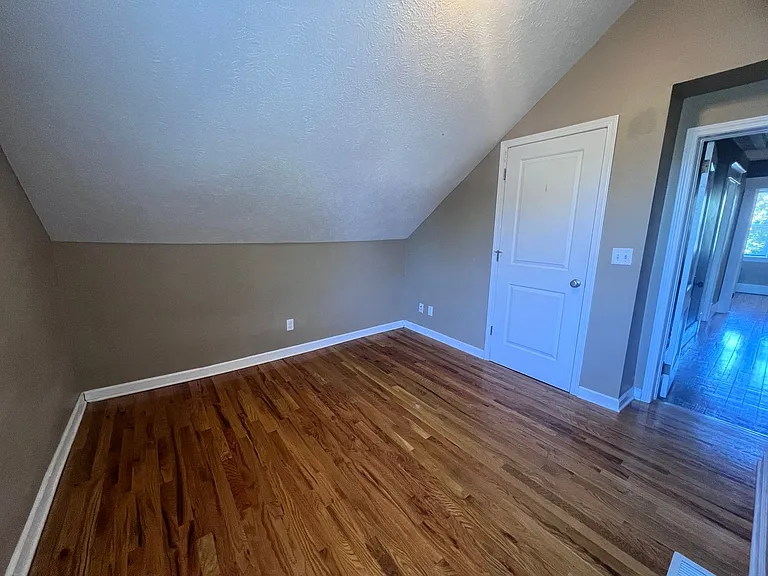1040 Powers Ave NW — Photo 30