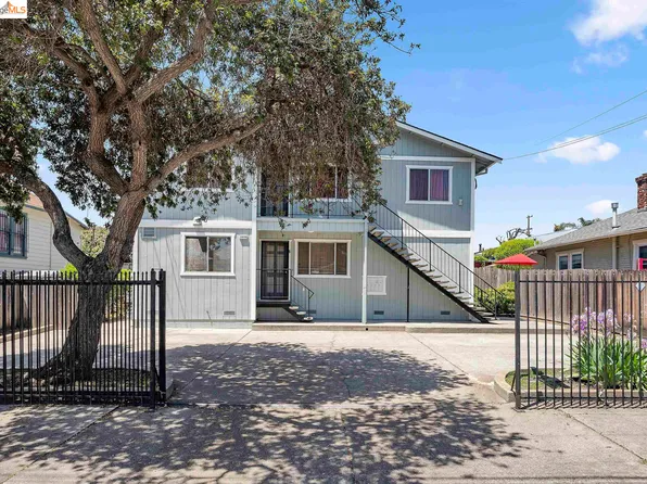 2909 Viola St, Oakland, CA 94619