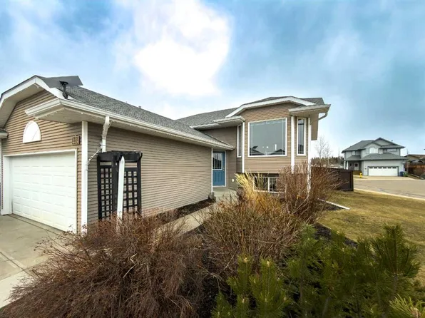 4414 E 58th St, Rocky Mountain House, AB T4T 1G5