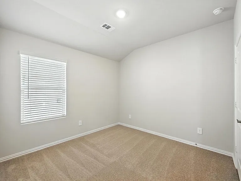 6629 Coyote Valley Trl — Photo 17
