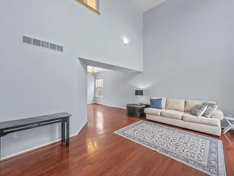 1696 Reserve Ct — Photo 5