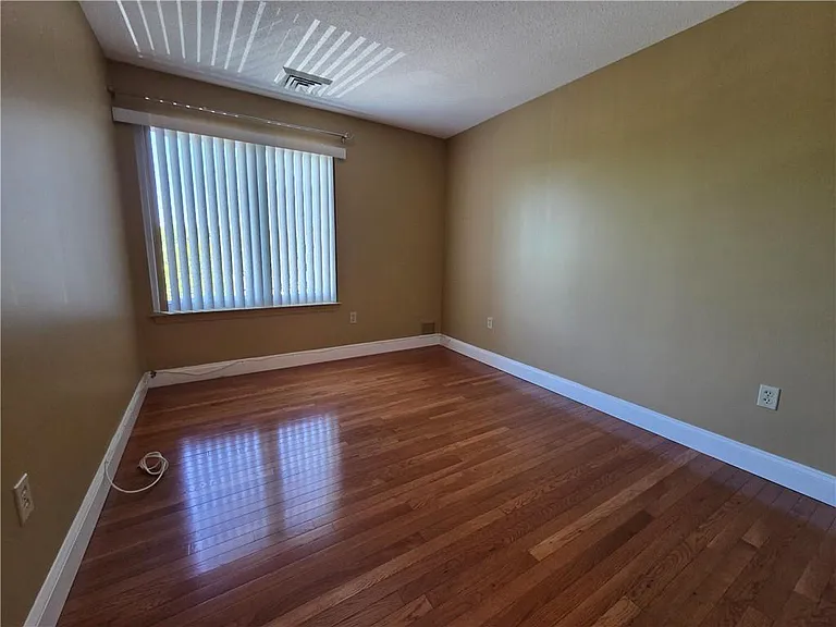 1800 Douglas Ave #327 — Photo 14