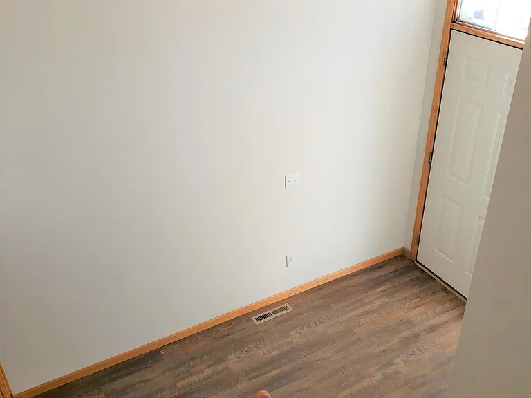 1351 Peitz Ave — Photo 12