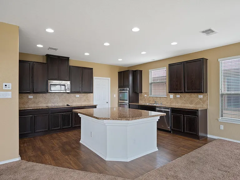 127 Bass Ln — Photo 11