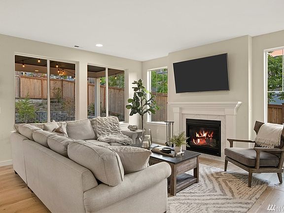 3rd image of 28910 NE 156th St
