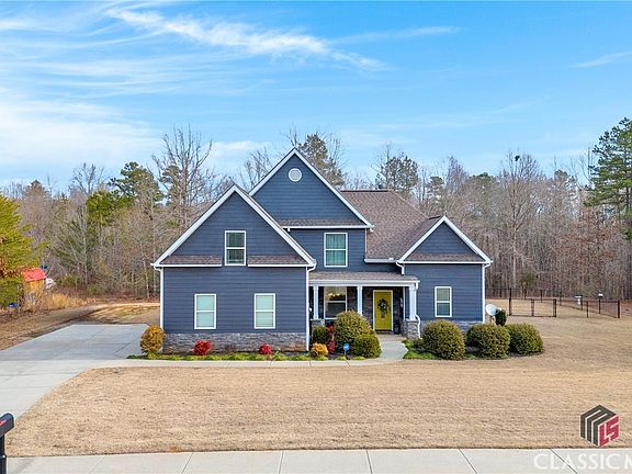 5th image of 129 Maple Drive