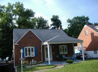 2819 McKelvey Rd, Pittsburgh, PA 15221
