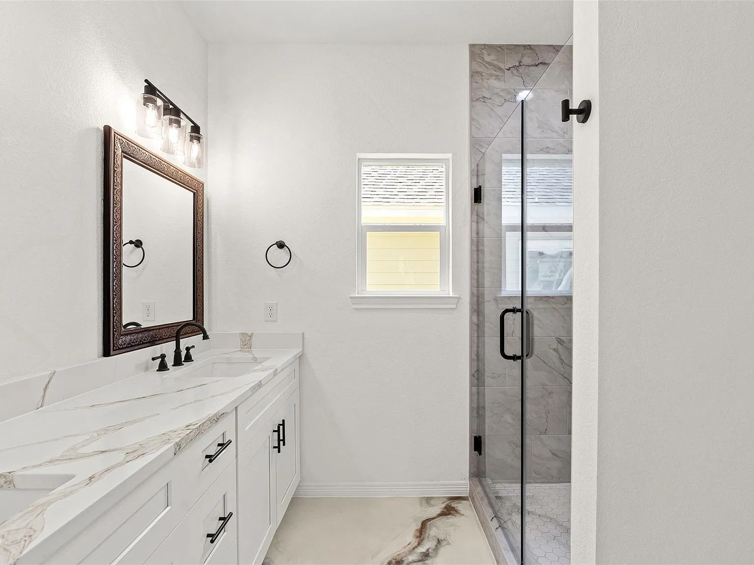 4 bed, 2.5 bath, 1532 sqft, $1,725 — Photo 3