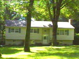 89 Candlewood Lake Rd, Brookfield, CT 06804