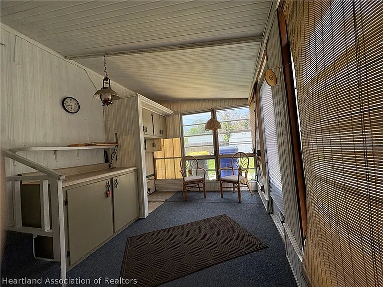4506 Ferdinand Ave — Photo 3