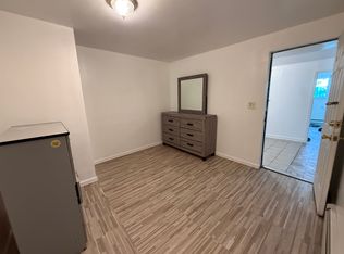 390 Balcom Ave #1, Bronx, NY 10465