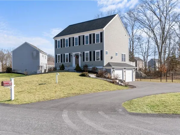 200 Windward Way, Swansea, MA 02777