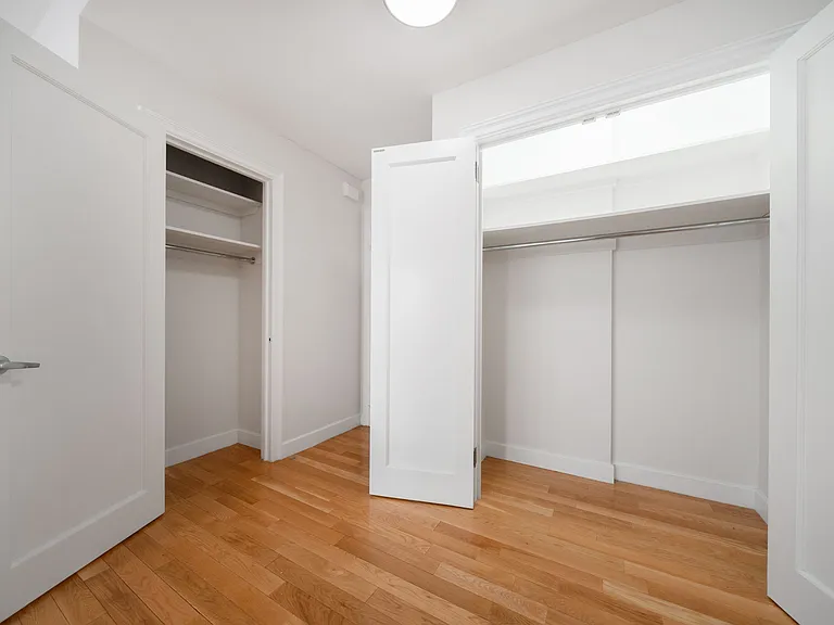 400 E 57th St #15A — Photo 8