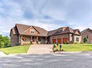 12508 Settlers Cove Ln, Knoxville, TN 37922