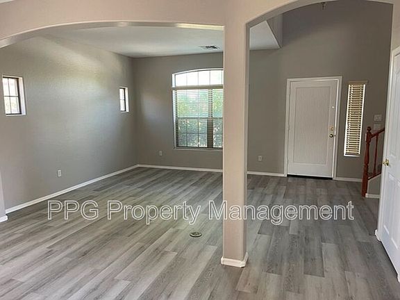 3rd image of 3579 E Kesler Ln