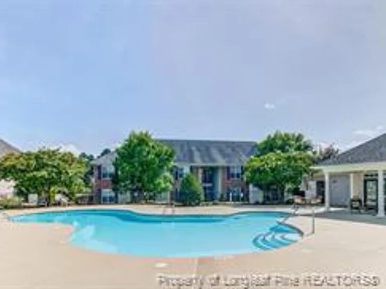 330 Gallery Dr #201 — Photo 23