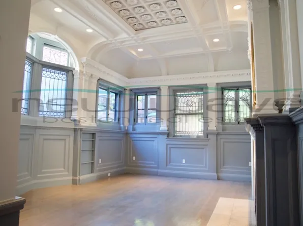 227 Newbury St APT 1R, Boston, MA 02116