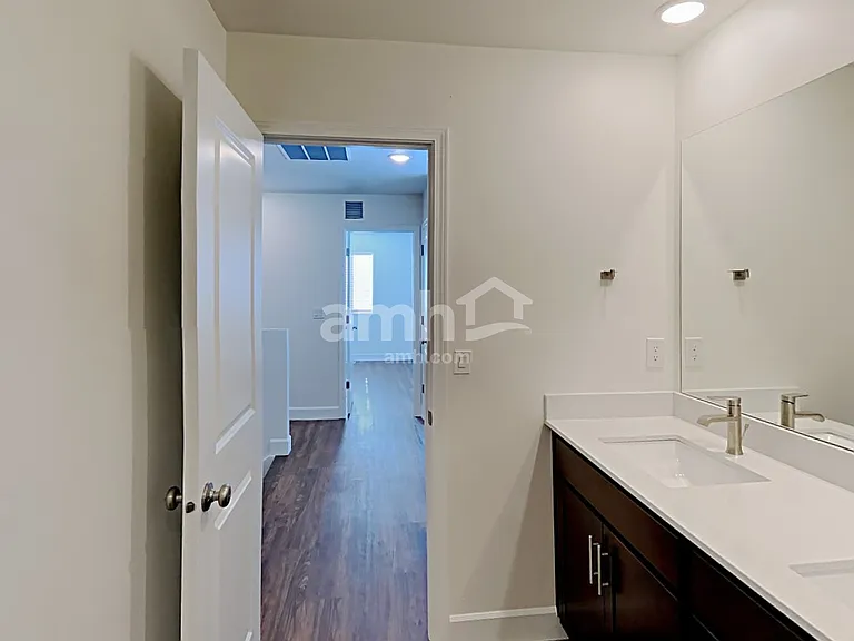 1399 E Perelle Ln — Photo 14