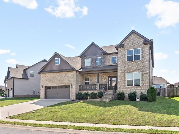 2nd image of 178 Melbourne Dr