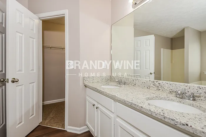 215 Toulouse St — Photo 12