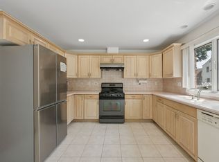 2180 South St, Fort Lee, NJ 07024