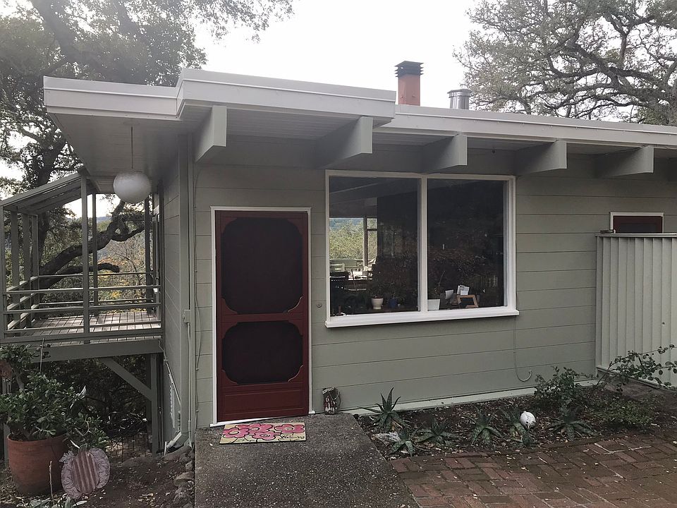 1st image of 137 Crestview Dr