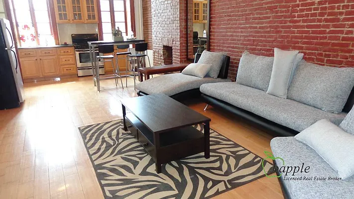 Rented by Bapple | media 79