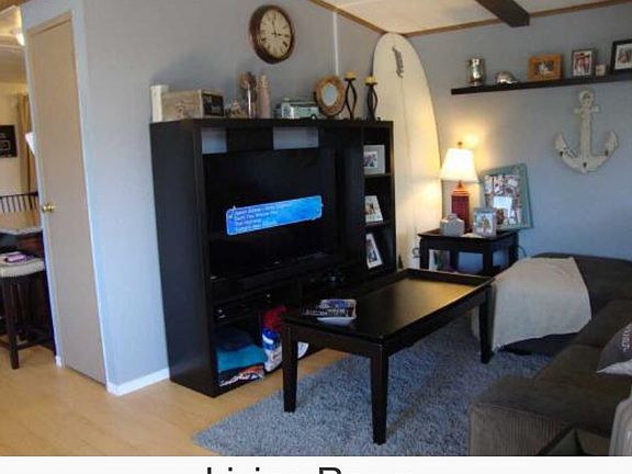 2nd image of 80 Huntington St Space 518