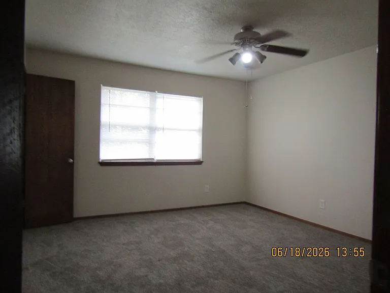 7505 NW Welco Ave — Photo 25