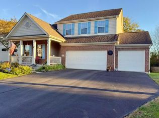 327 Pagoda Ct, Pickerington, OH 43147